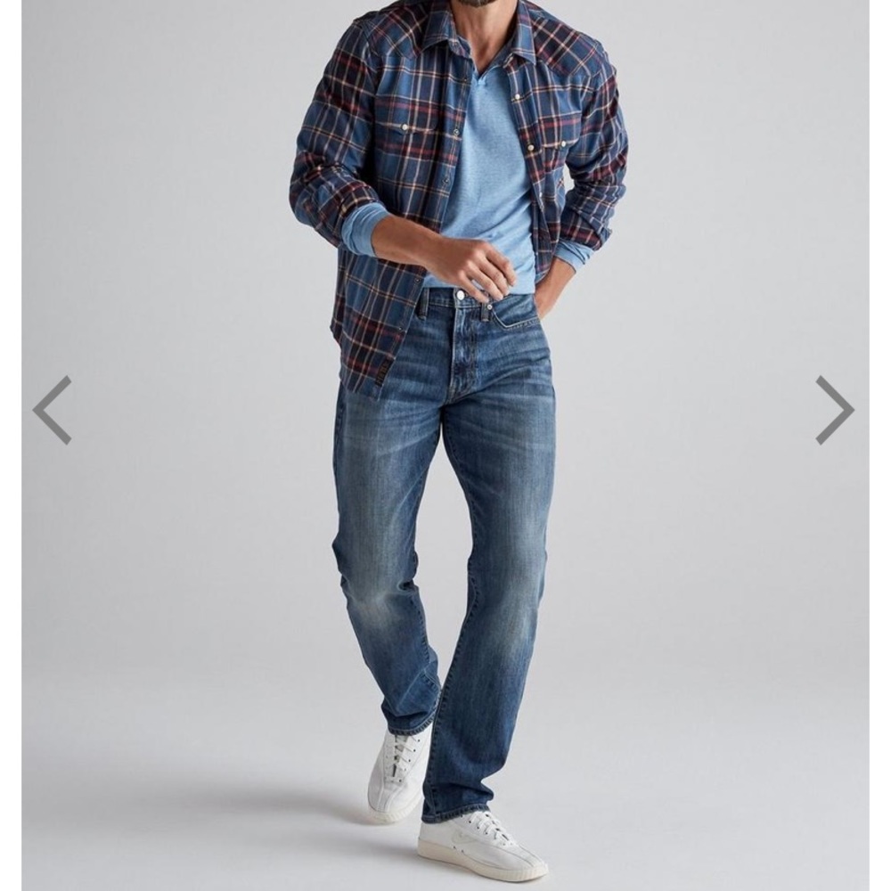 Lucky brand Original 221 straight jean